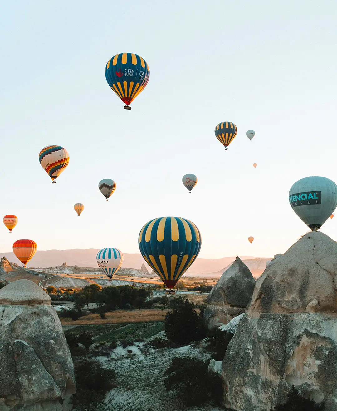 Image hover effect image